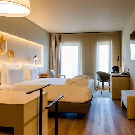Mercure 4*